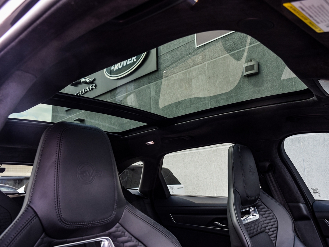 2024 Jaguar F-PACE P550 SVR, Toronto, Cash