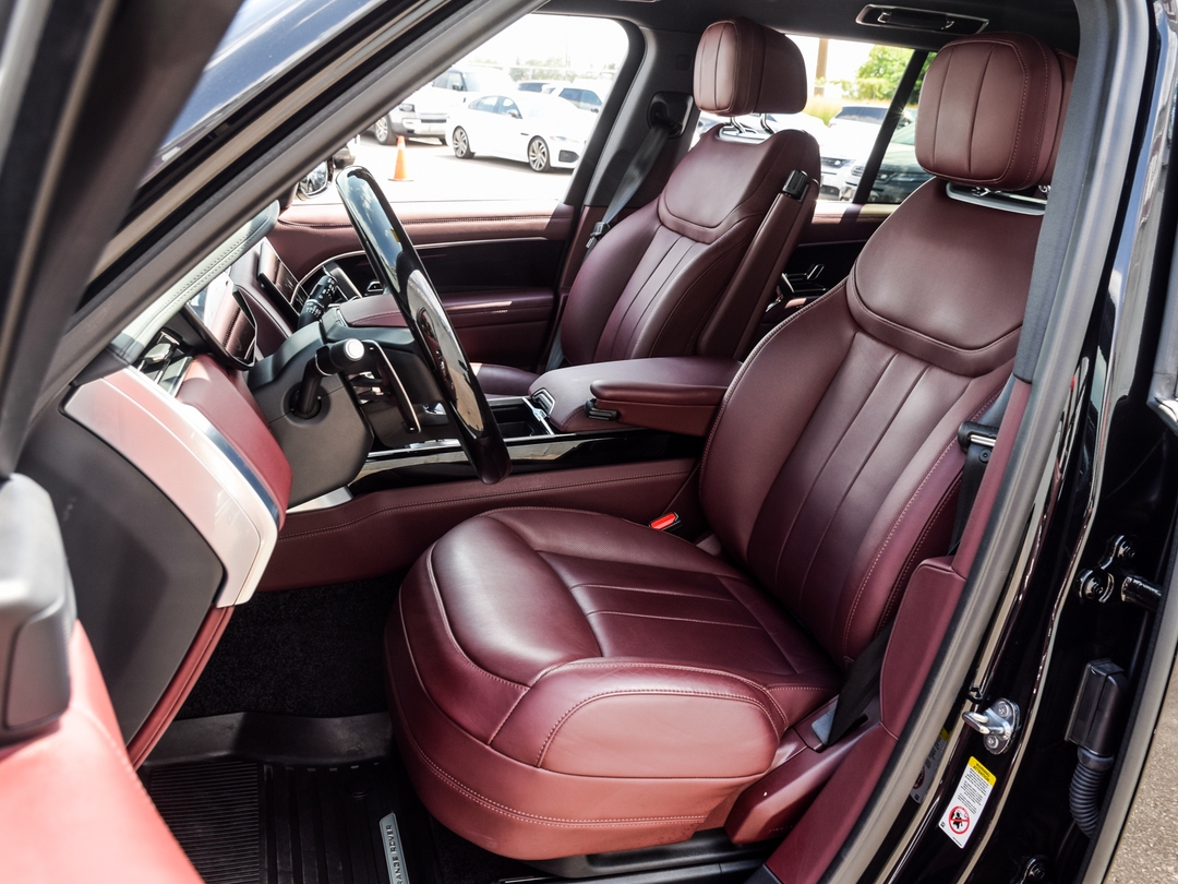 2024 Land Rover Range Rover P550e SE SWB, Toronto, Cash