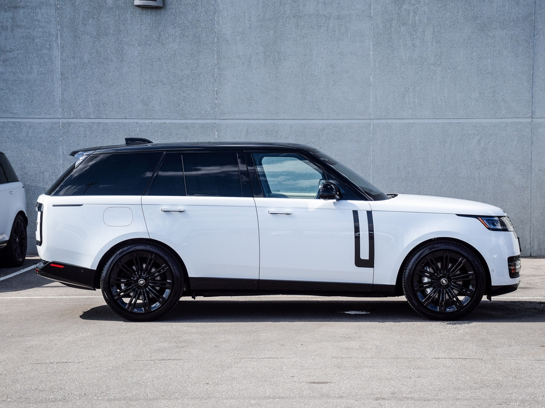 2023 Land Rover Range Rover P530 SE, Toronto, Cash
