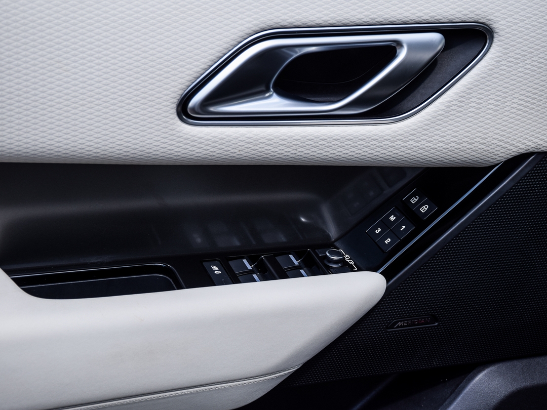 2022 Land Rover Range Rover Velar P250 S, Toronto, Cash