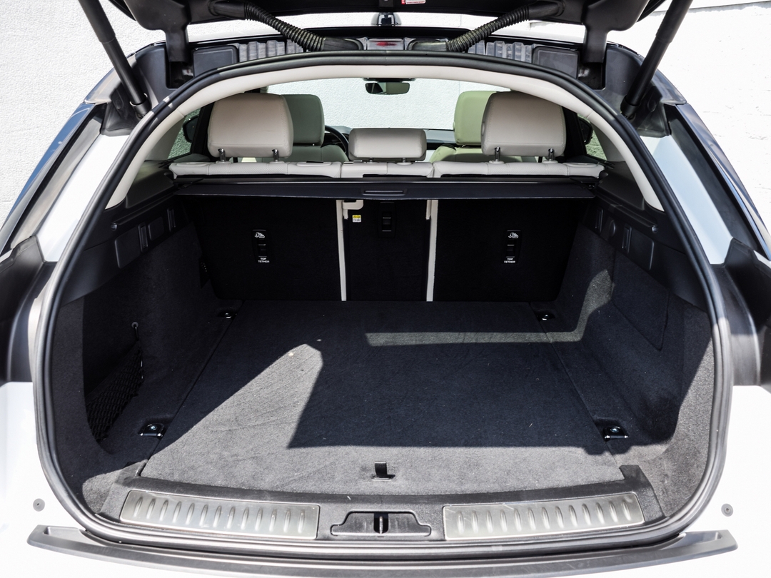 2022 Land Rover Range Rover Velar P250 S, Toronto, Cash