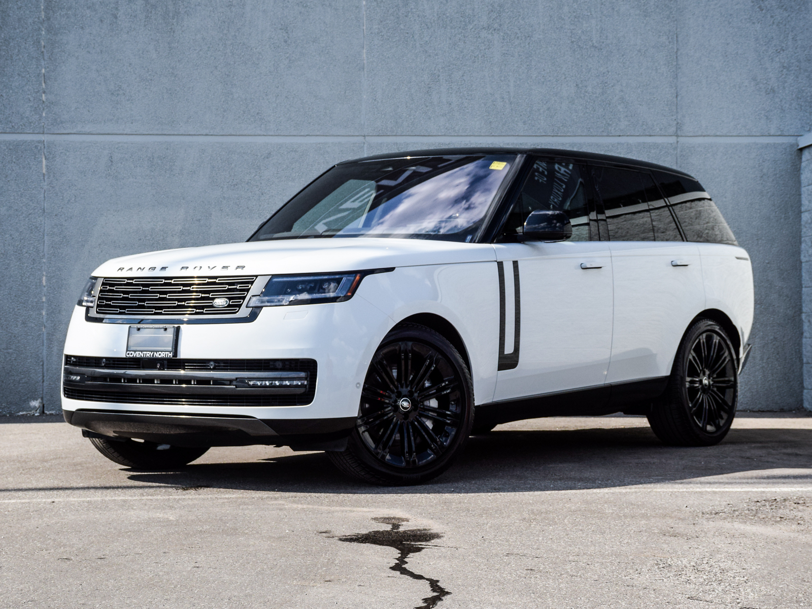 2023 Land Rover Range Rover P530 SE AWD