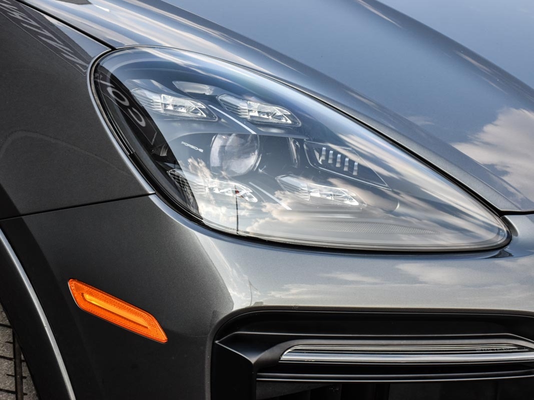 2022 Porsche Cayenne Coupe GTS, Toronto, Cash