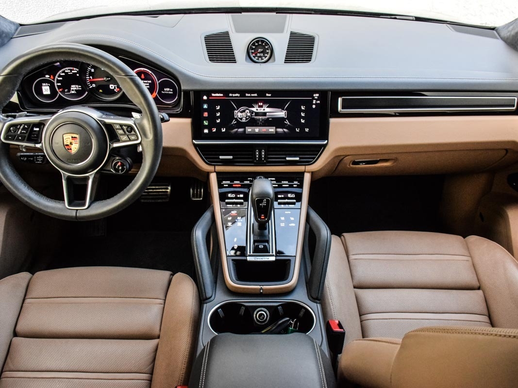 2022 Porsche Cayenne Coupe GTS, Toronto, Cash