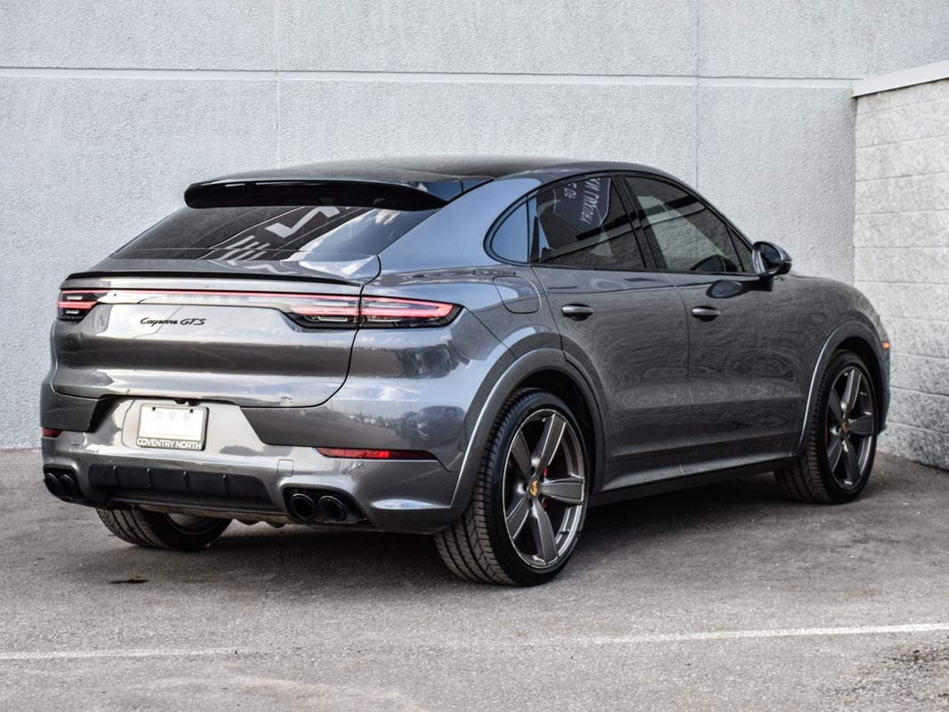 2022 Porsche Cayenne Coupe GTS, Toronto, Cash