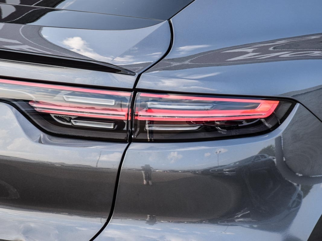 2022 Porsche Cayenne Coupe GTS, Toronto, Cash