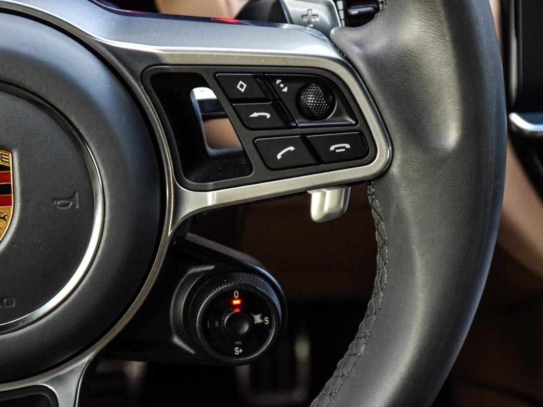 2022 Porsche Cayenne Coupe GTS, Toronto, Cash