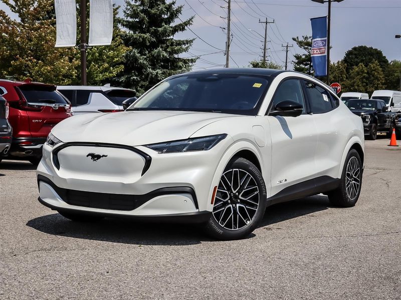 2025 Ford Mustang Mach-E