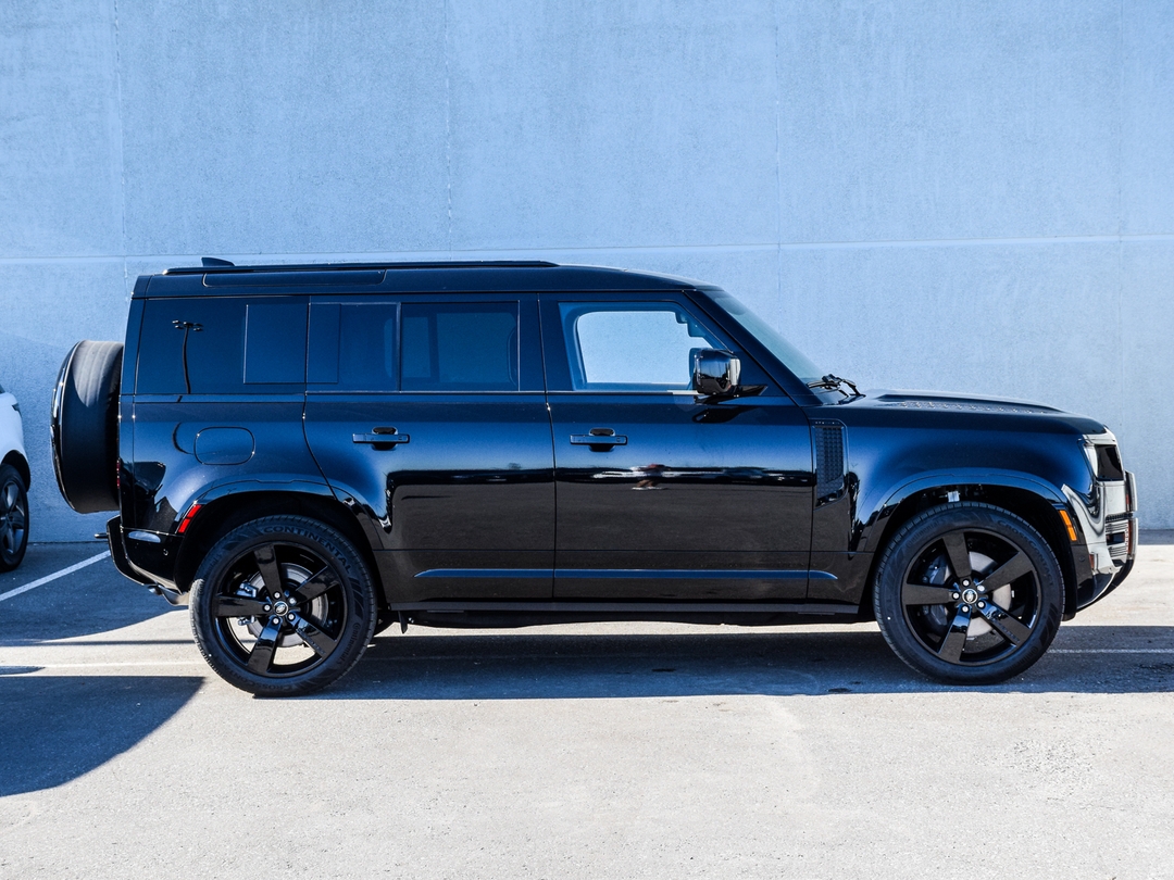 2025 Land Rover Defender 110 P400 X-Dynamic SE, 多伦多, 全款车