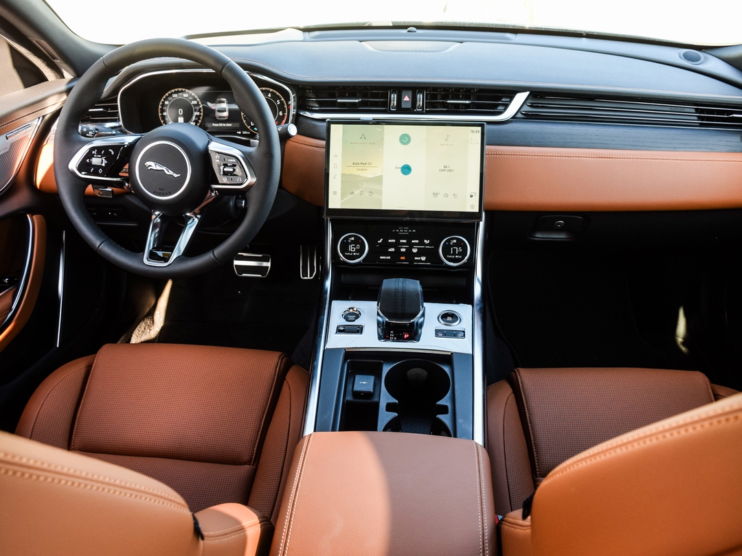 2024 Jaguar XF R-Dynamic SE, Toronto, Cash