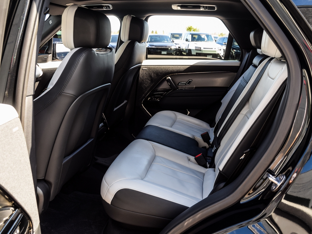 2023 Land Rover Range Rover Sport Dynamic SE, Toronto, Cash