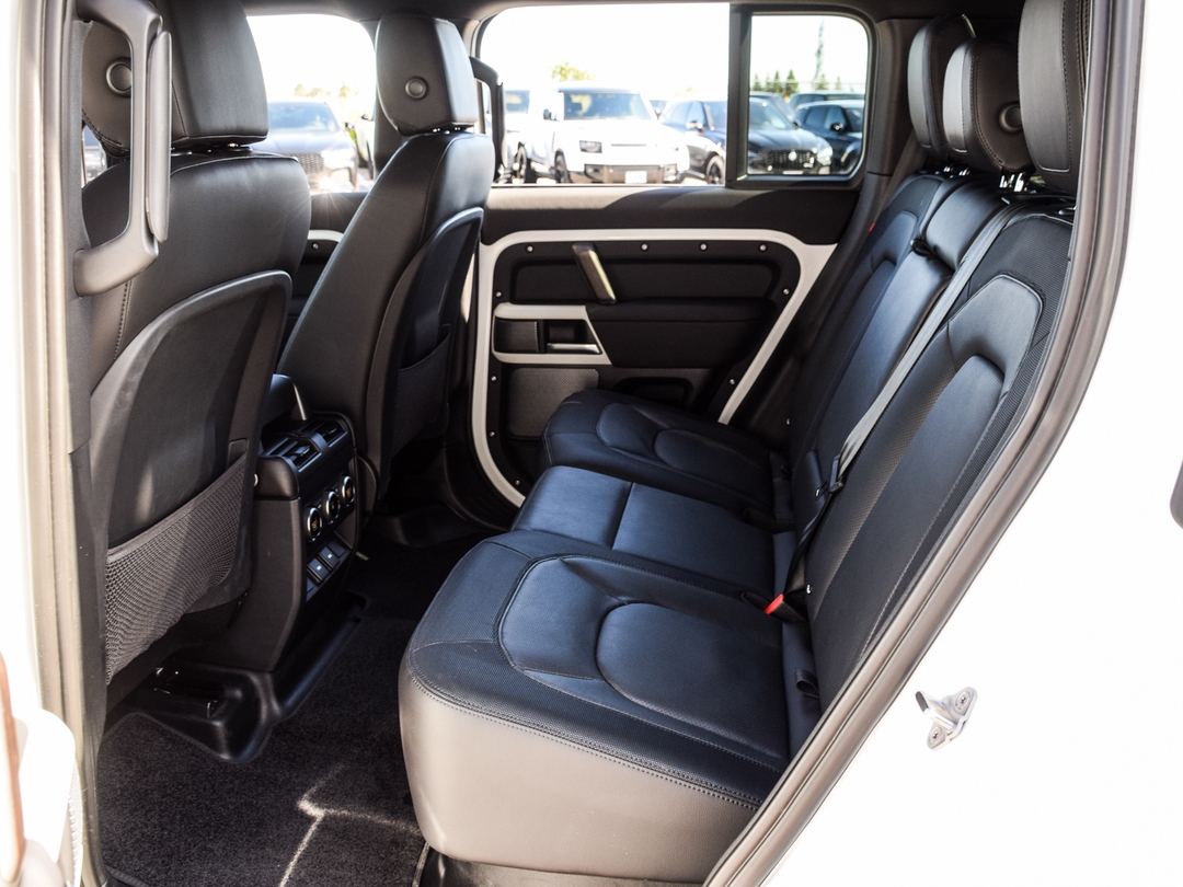2024 Land Rover Defender 110 P400 X-Dynamic SE, 多伦多, 全款车