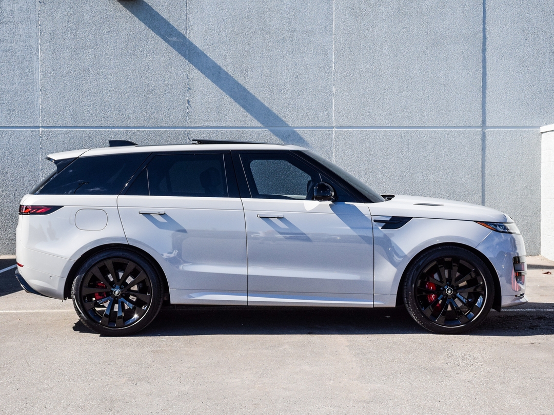 2024 Land Rover Range Rover Sport P400 Dynamic HSE, Toronto, Cash