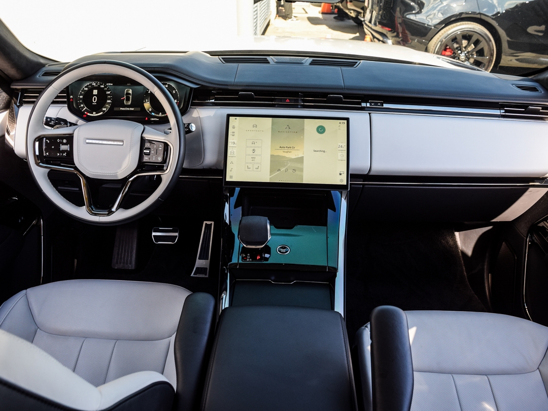 2024 Land Rover Range Rover Sport P400 Dynamic HSE, Toronto, Cash