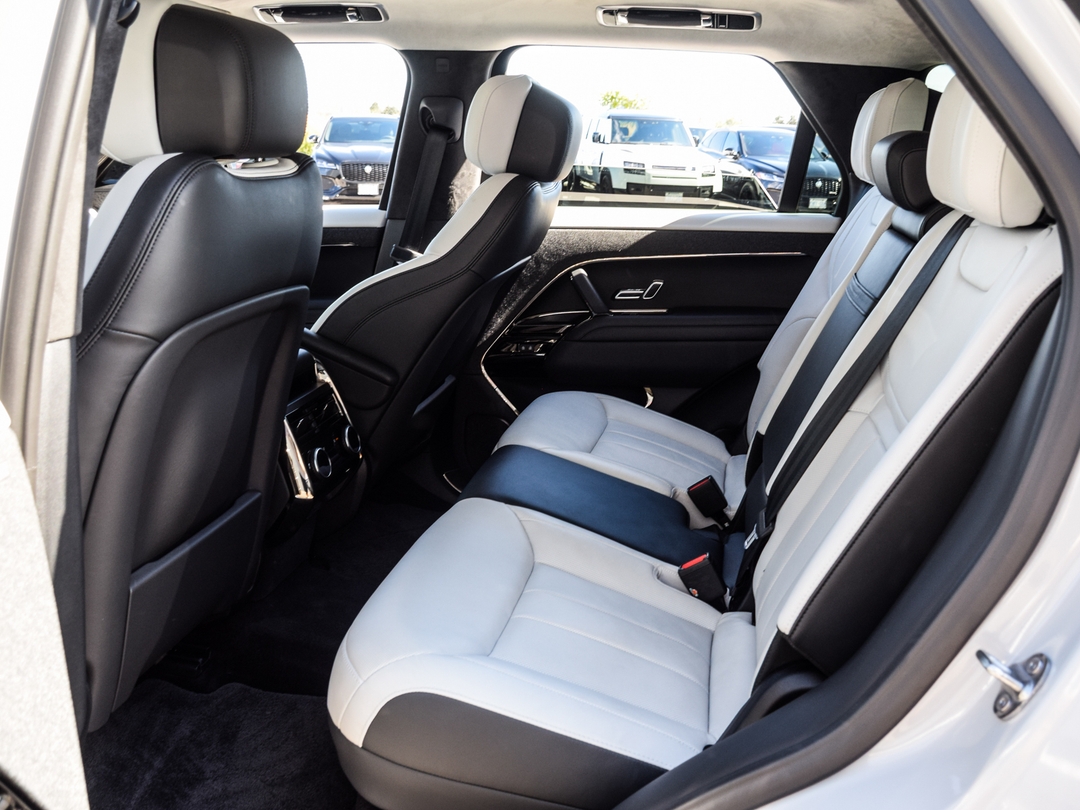 2024 Land Rover Range Rover Sport P400 Dynamic HSE, Toronto, Cash