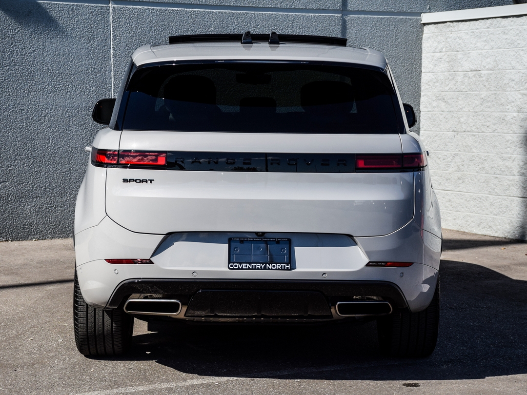 2024 Land Rover Range Rover Sport P400 Dynamic HSE, Toronto, Cash