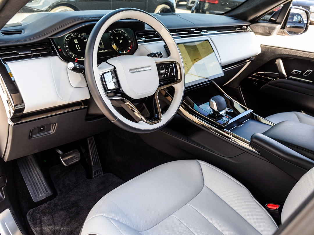 2024 Land Rover Range Rover Sport P400 Dynamic HSE, Toronto, Cash