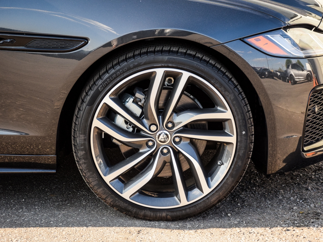 2024 Jaguar XF R-Dynamic SE, Toronto, Cash