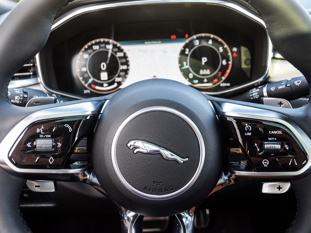 2024 Jaguar XF R-Dynamic SE, Toronto, Cash