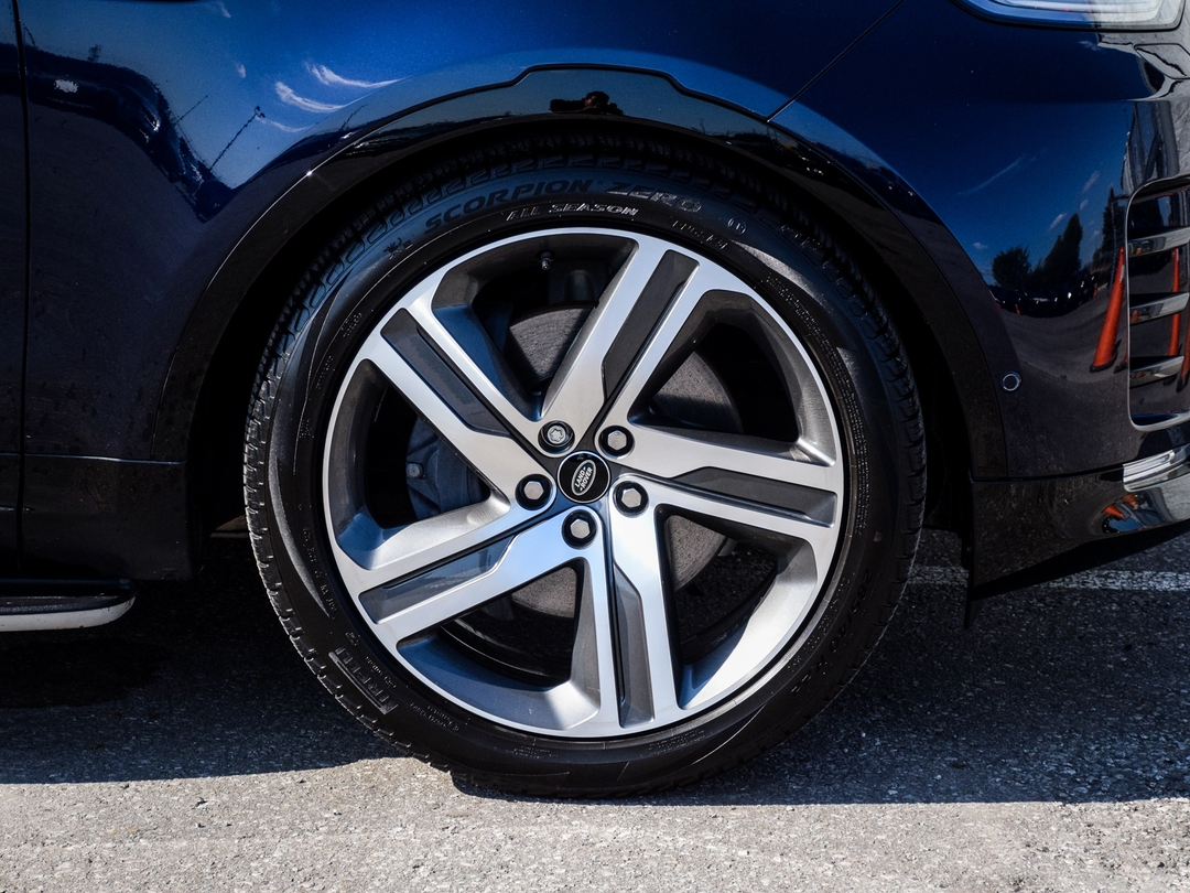 2022 Land Rover Discovery P360 R-Dynamic S, Toronto, Cash