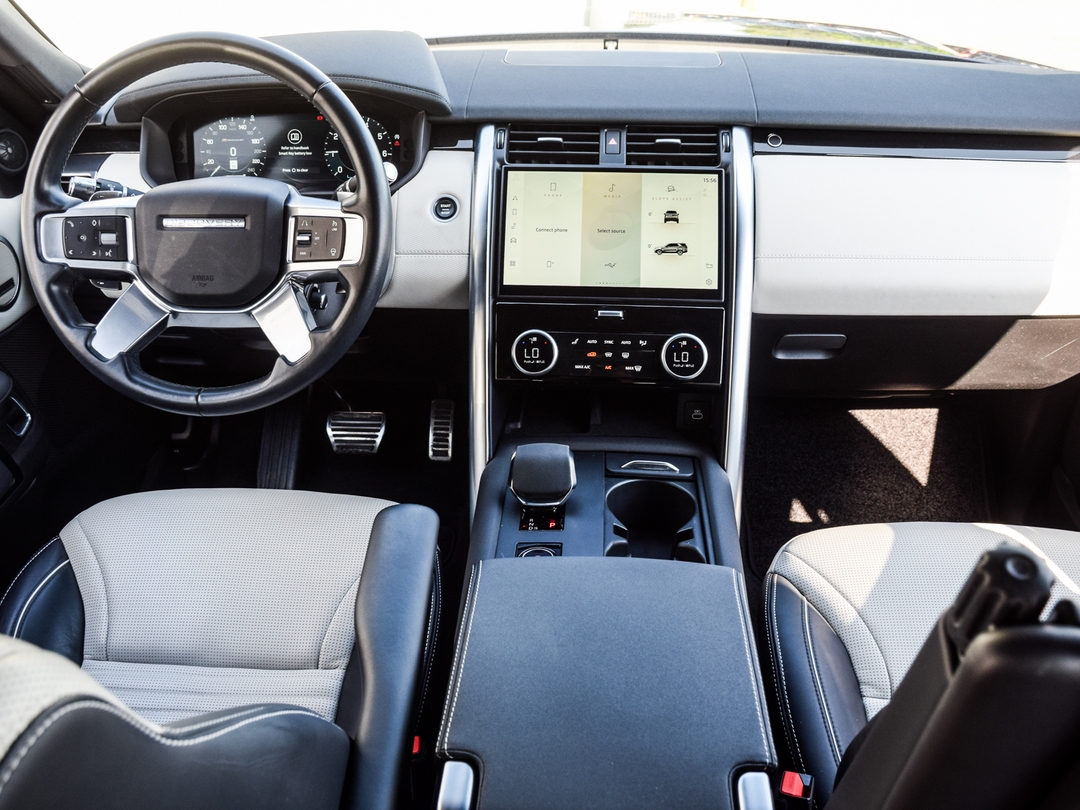 2022 Land Rover Discovery P360 R-Dynamic S, Toronto, Cash