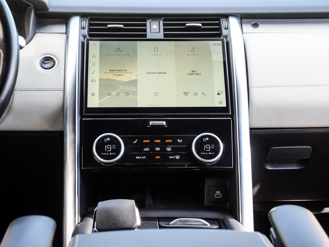 2023 Land Rover Discovery P360 R-Dynamic HSE, Toronto, Cash