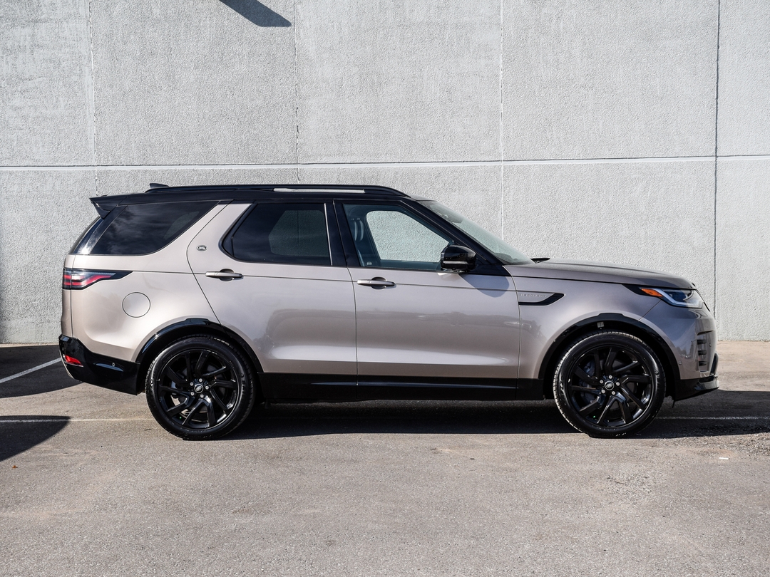 2023 Land Rover Discovery P360 R-Dynamic HSE, Toronto, Cash