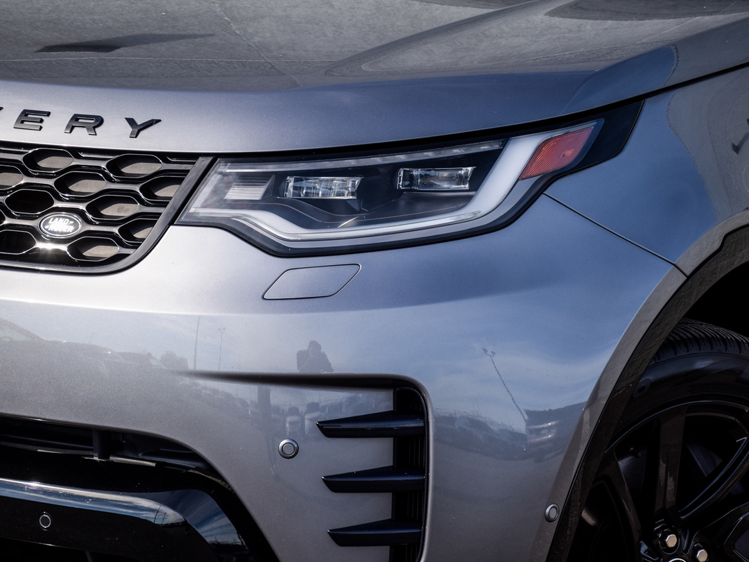 2022 Land Rover Discovery P360 R-Dynamic S, Toronto, Cash