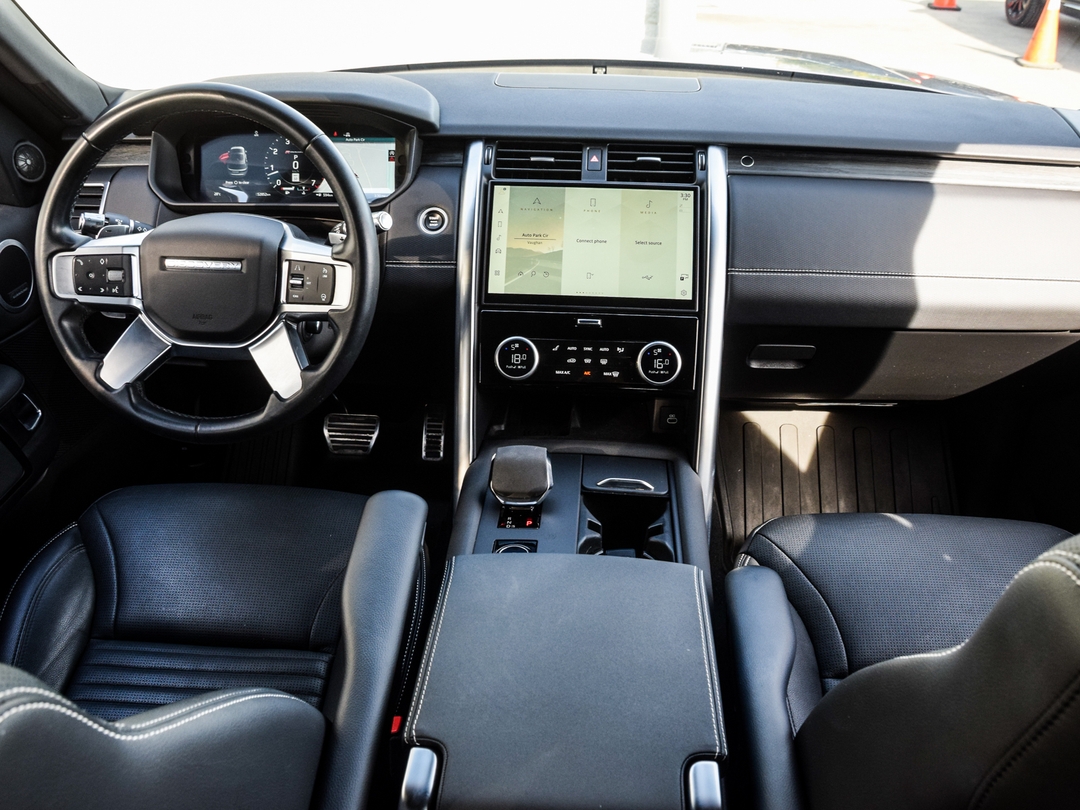 2022 Land Rover Discovery P360 R-Dynamic S, Toronto, Cash