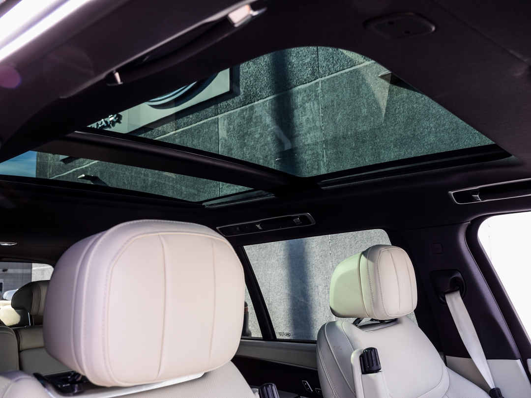 2025 Land Rover Range Rover P530 SE LWB 7 Seat, 多伦多, 全款车
