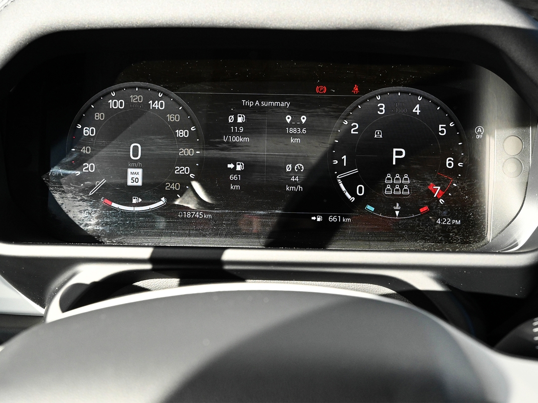 2024 Land Rover Defender 130 P400 X-Dynamic SE, Toronto, Cash