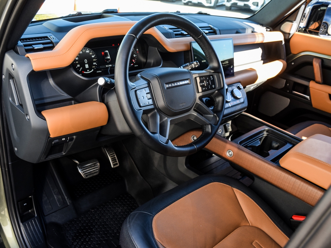 2023 Land Rover Defender 130 X, Toronto, Cash