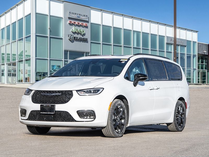 2026 Chrysler Pacifica