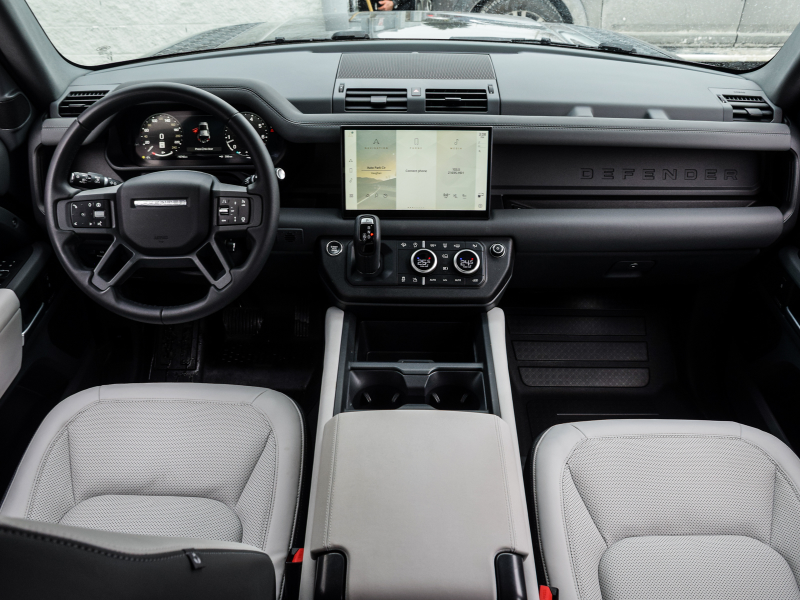 2025 Land Rover Defender 110 P400 X-Dynamic SE, Toronto, Cash