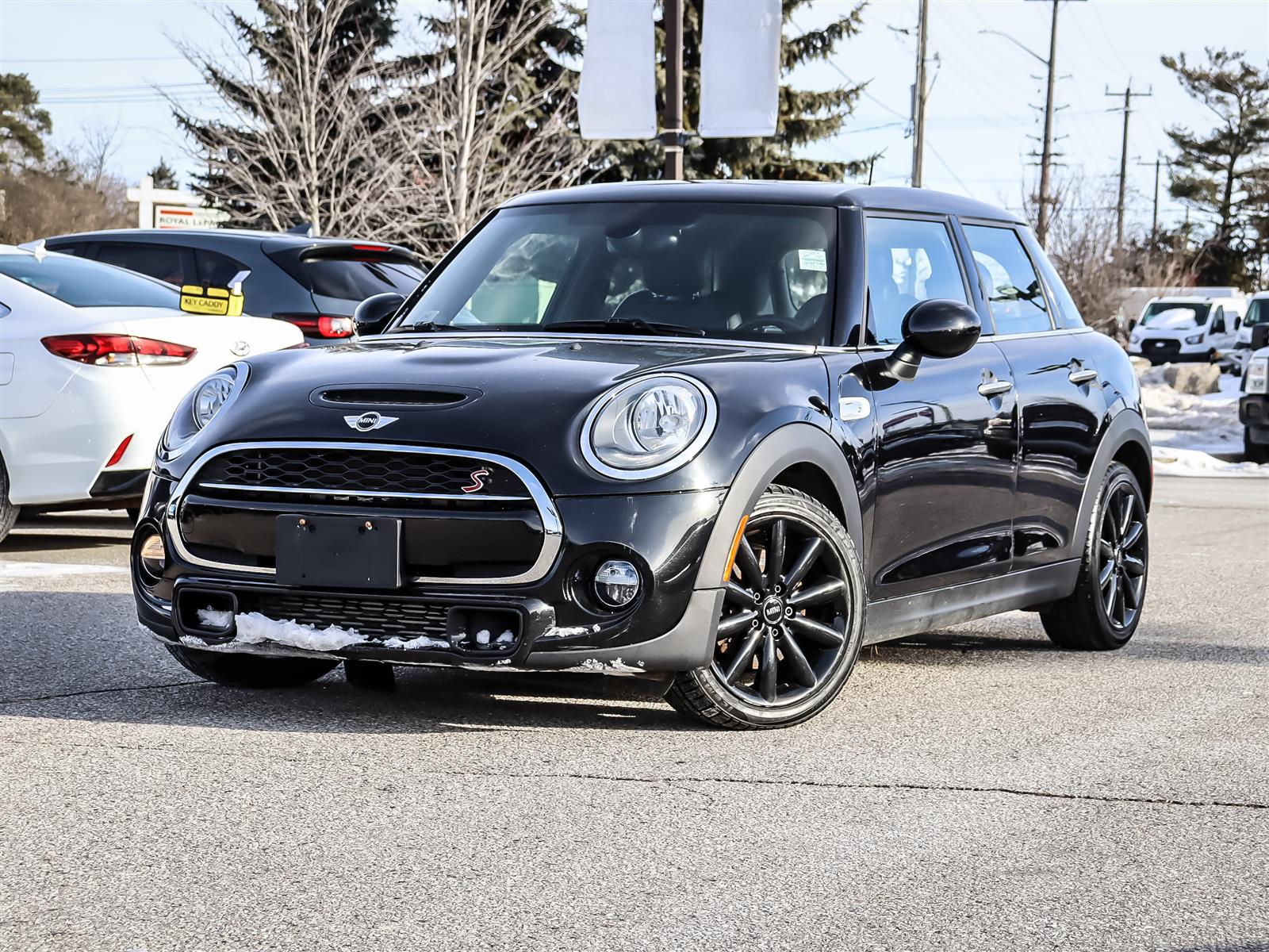 2017 MINI Cooper S 4-Door Hatchback FWD