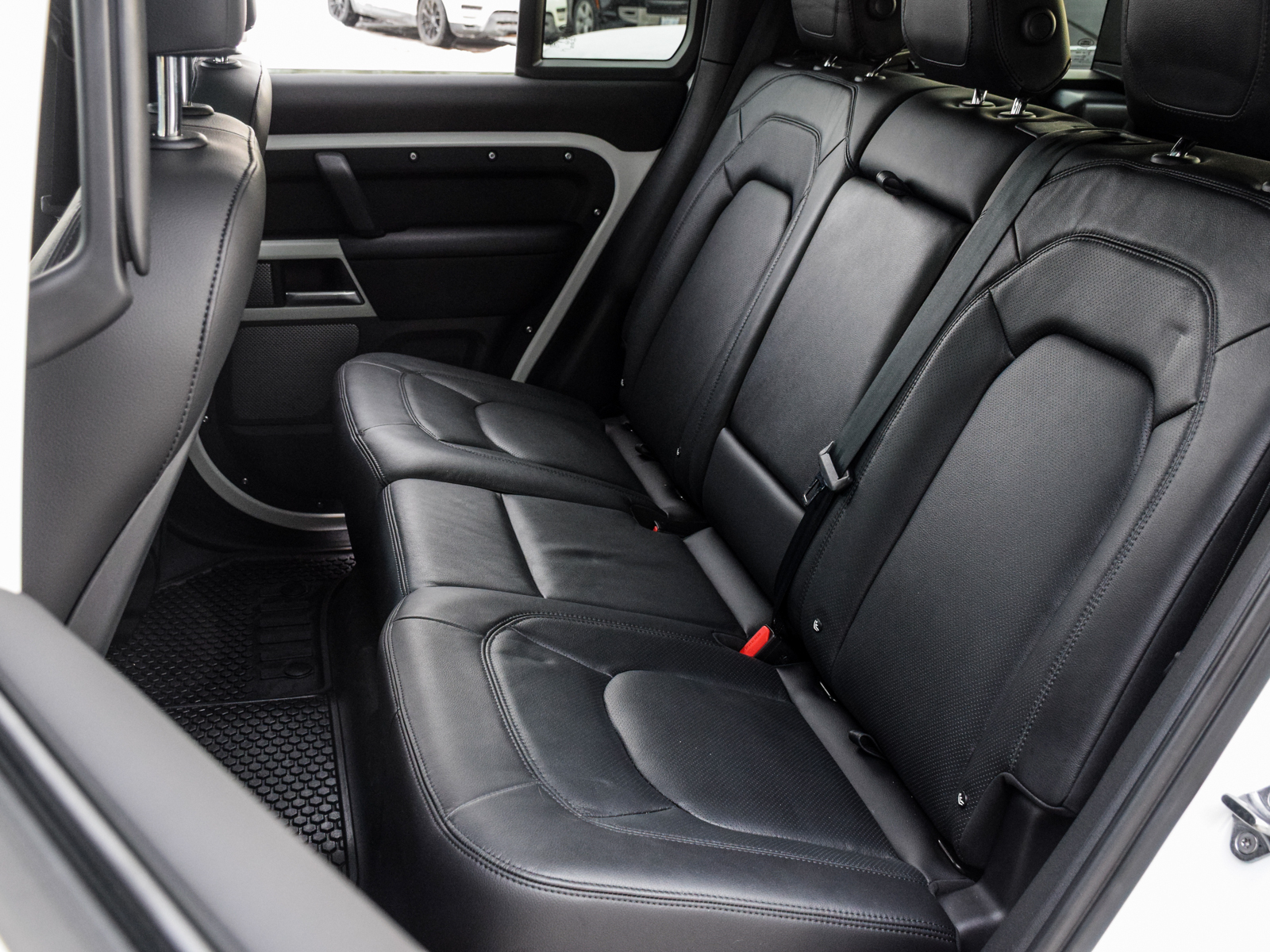 2024 Land Rover Defender 110 P300 S, 多伦多, 全款车