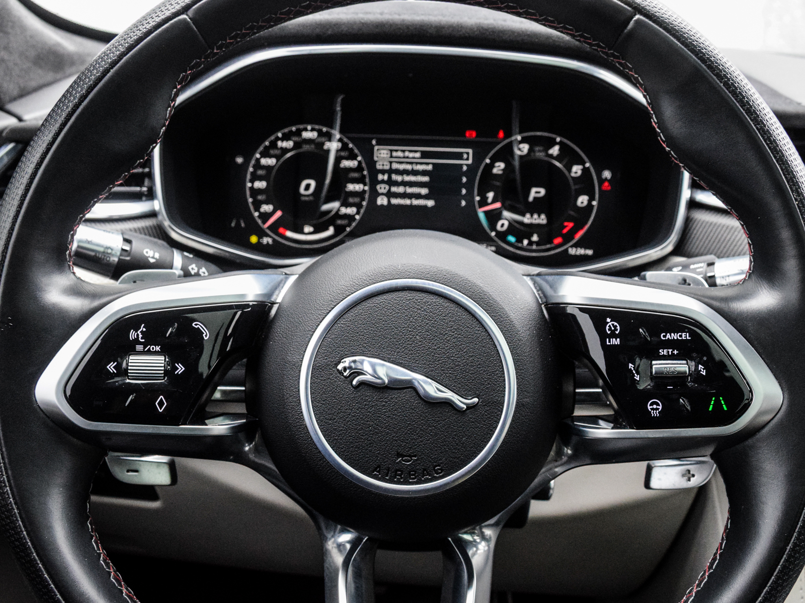 2022 Jaguar F-PACE P550 SVR, 多伦多, 全款车