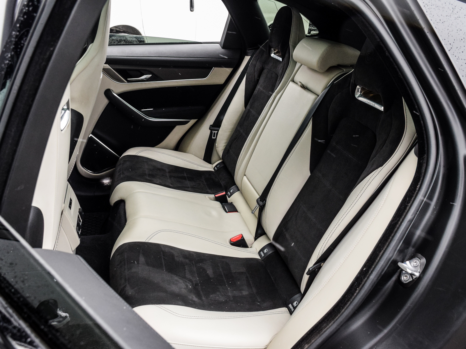 2022 Jaguar F-PACE P550 SVR, 多伦多, 全款车