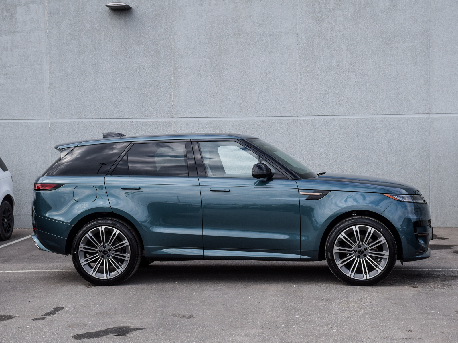 2026 Land Rover Range Rover Sport Dynamic HSE P400 Gas Mild Hybrid, 多伦多, 全款车