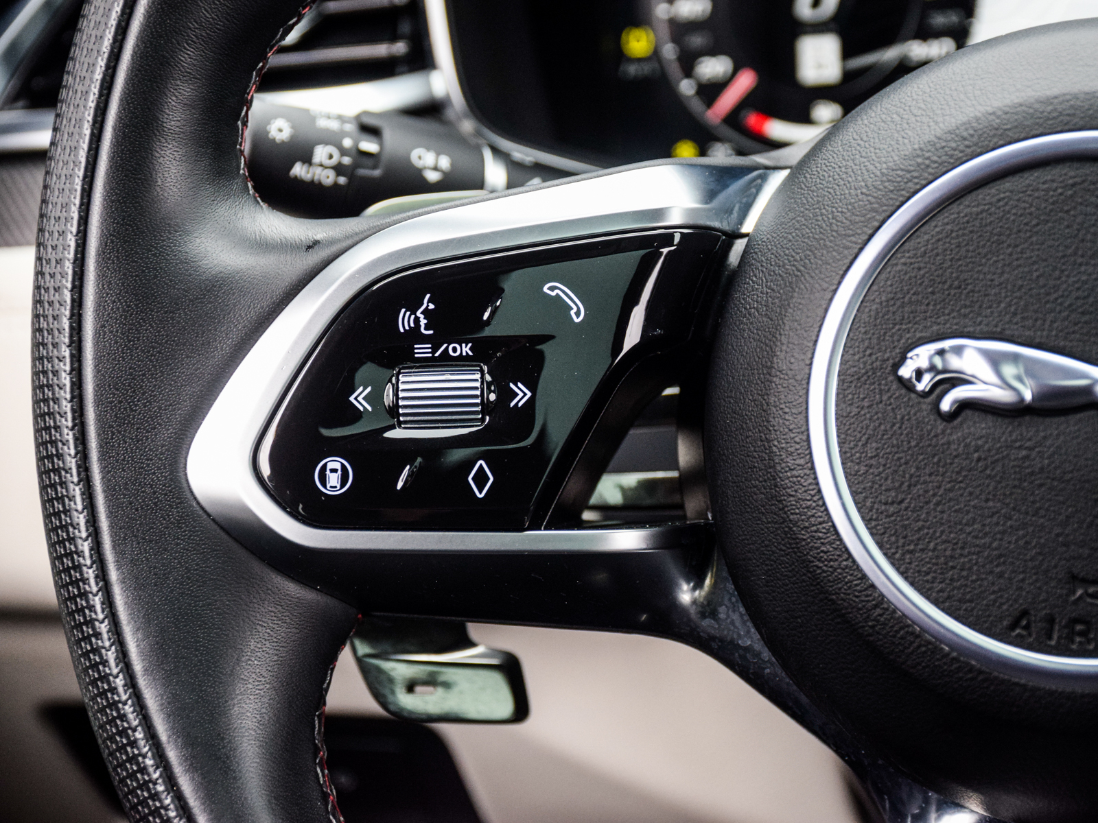 2025 Jaguar F-PACE SVR 575 Edition, 多伦多, 全款车