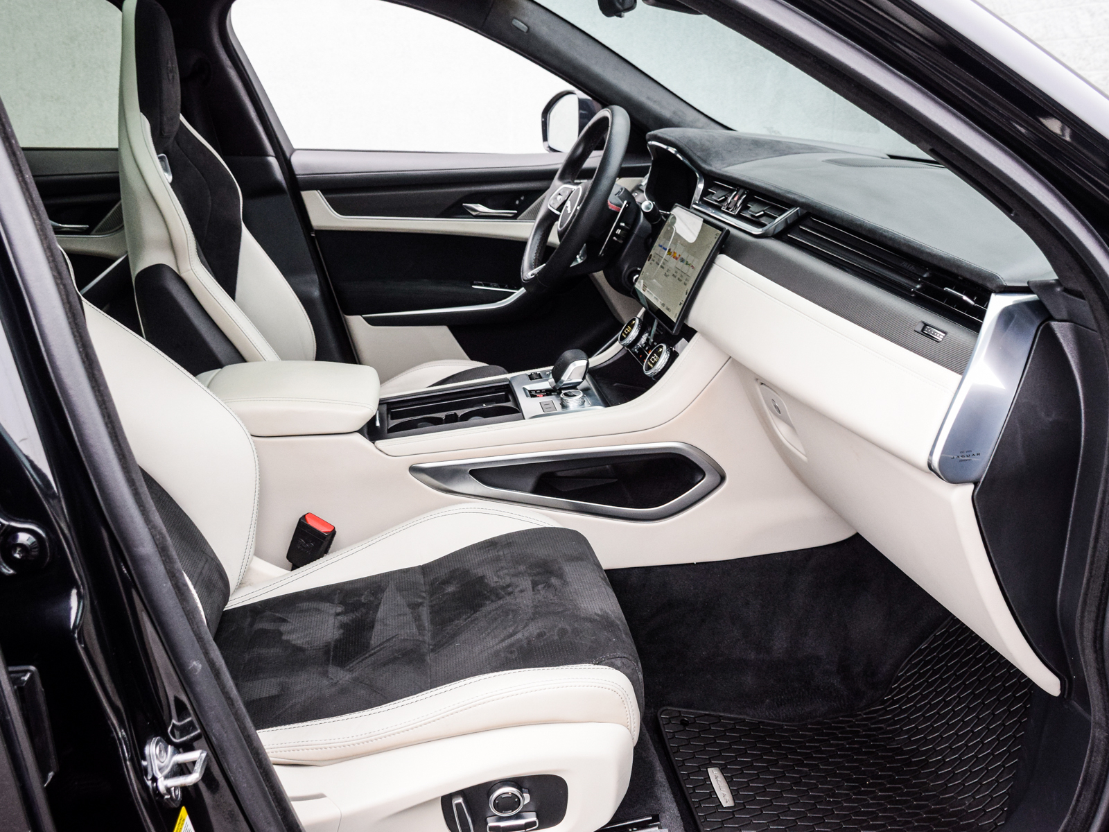 2025 Jaguar F-PACE SVR 575 Edition, 多伦多, 全款车