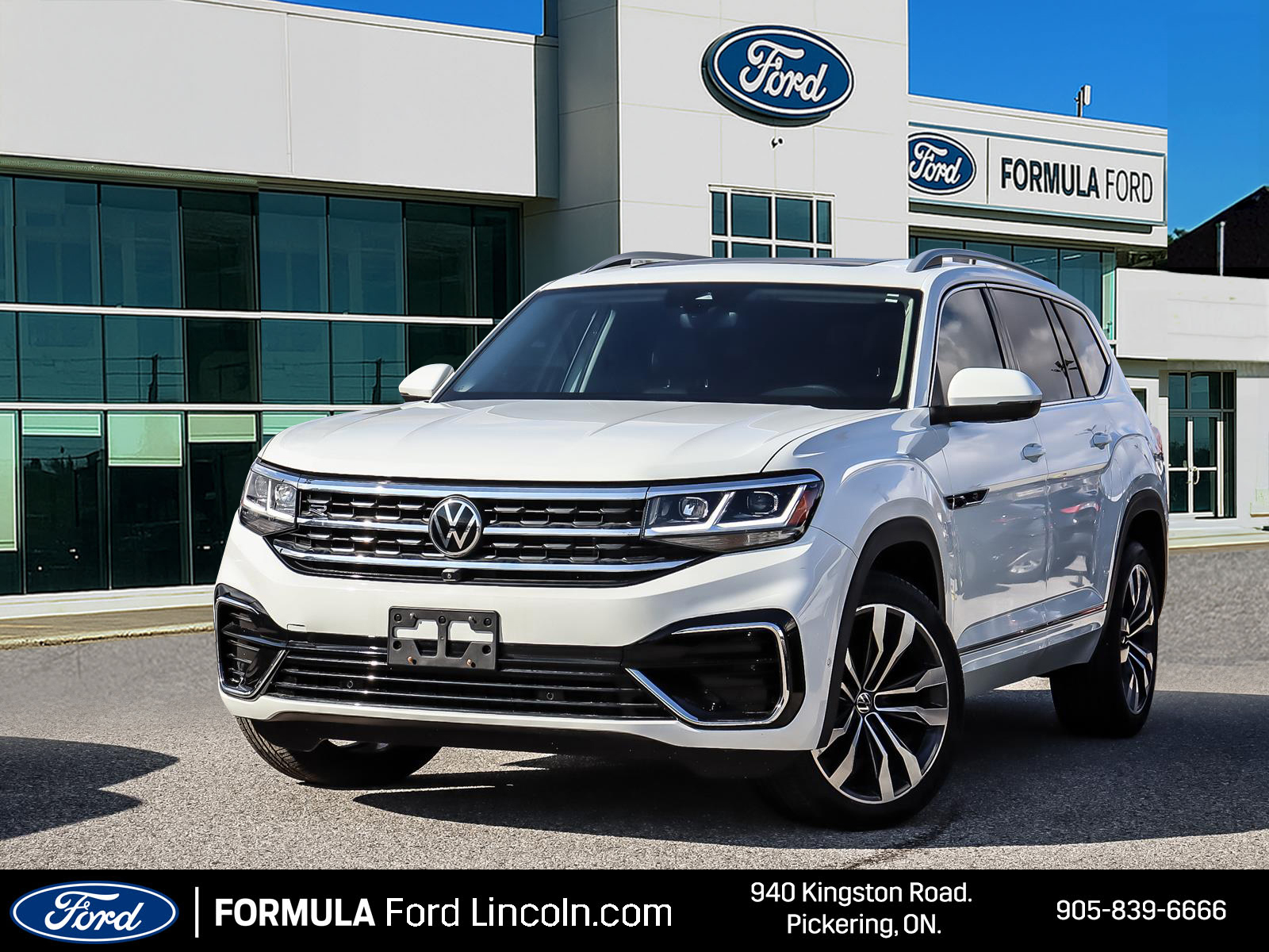2021 Volkswagen Atlas 3.6 FSI Execline 4Motion with R-Line Package