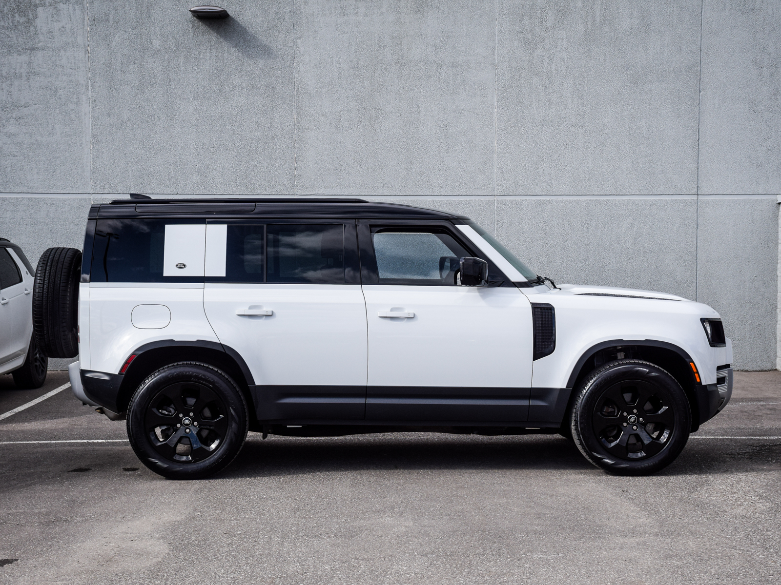 2023 Land Rover Defender 110 S, 多伦多, 全款车