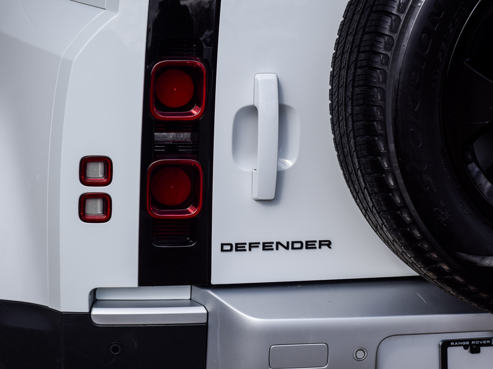 2023 Land Rover Defender 110 S, 多伦多, 全款车