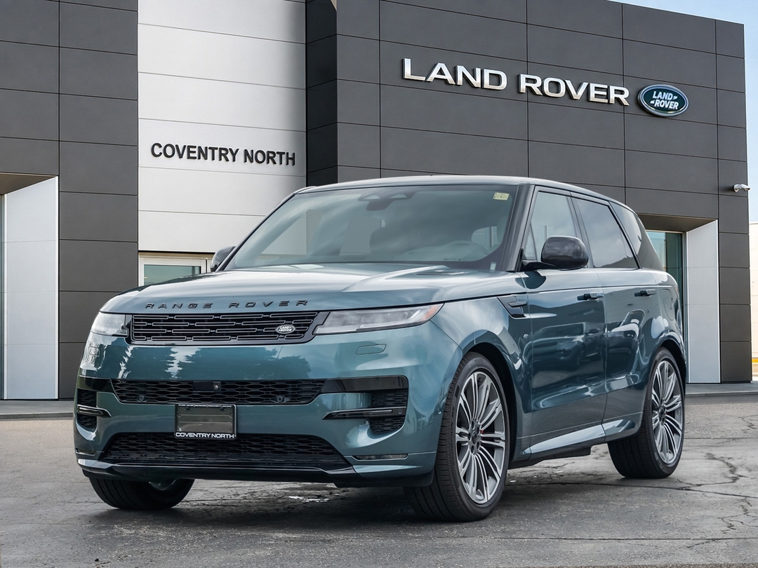 GIOLA GREEN METALLIC 2026 Land Rover Range Rover Sport SUV / Crossover All-Wheel Drive Automatic
