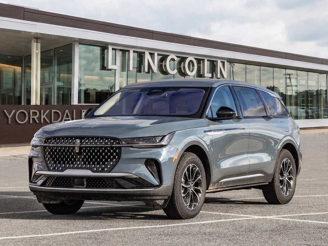 Whisper Blue Metallic Clearcoat 2026 Lincoln Nautilus SUV / Crossover All-Wheel Drive 8-Speed Automatic