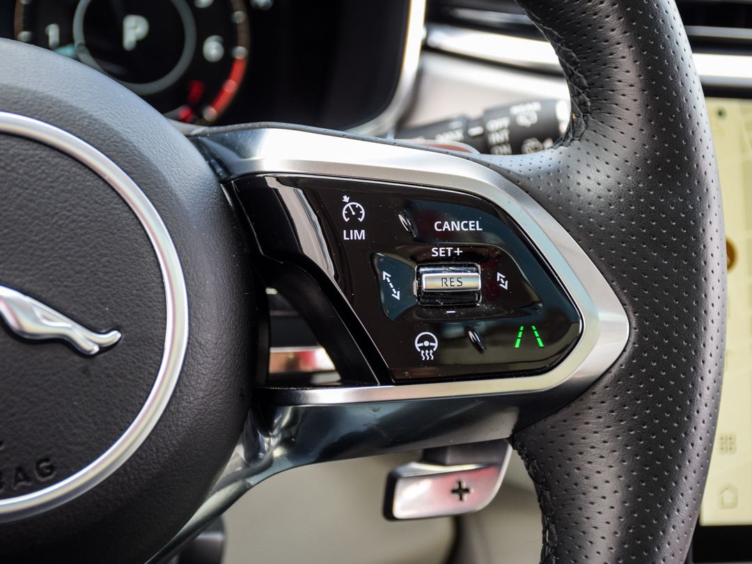 2023 Jaguar F-PACE P400 R-Dynamic S, Toronto, Cash