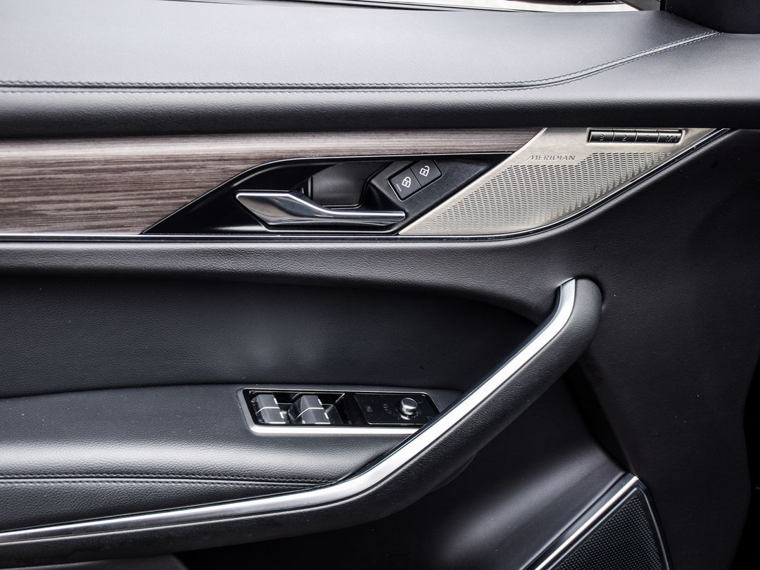 2023 Jaguar F-PACE P250 S, Toronto, Cash
