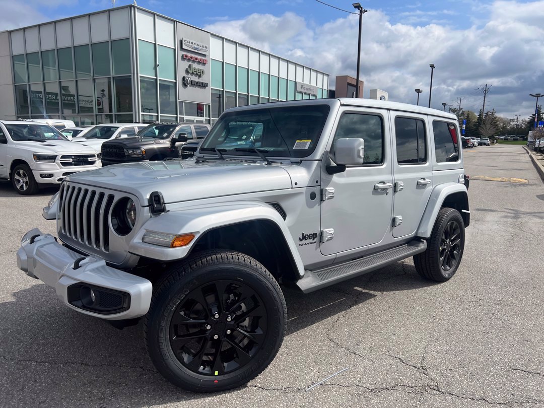 New 2023 Jeep Wrangler Sahara #W23108 Toronto, ON | IAG Group