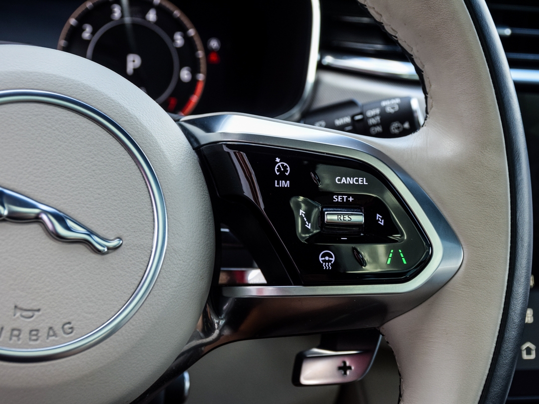 2024 Jaguar F-PACE P250 R-Dynamic S, Toronto, Cash